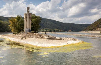 ހޫނު ގަދަވެ ކޯރުތައް ހިނދެނީ