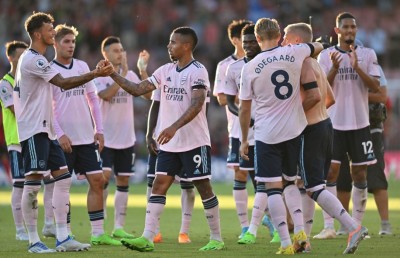 ކެޕްޓަން އޮޑެގާޑްގެ ދެ ލަނޑާ އެކު އާސެނަލް އަށް ފަސޭހަ މޮޅެއް