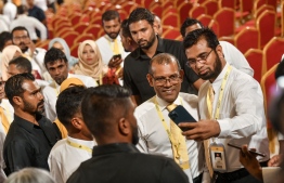 2023 ގައި ކޯލިޝަން އޮންނާނެ ކަމަށް ދެކޭނަމަ މި ތިބެވެނީ އަވާމެންދުރެއްގައި: ނަޝީދު