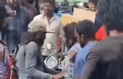 މަސްމާރުކޭޓުން ވައްކަންކުރި ކަމަށް ބުނެ މީހަކަށް އަނިޔާކޮށް، މޫދަށް ކޮށްޕާލައިފި