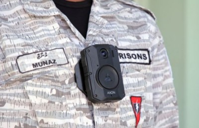 ޖަލު އޮފިސަރުން ވެސް ބޮޑީ ވޯން ކެމެރާ ބޭނުންކުރަން ފަށައިފި