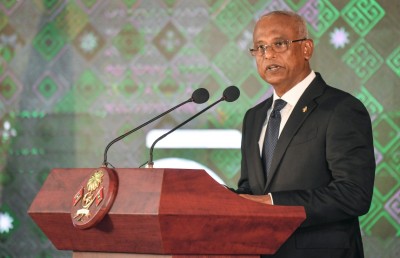 ގައިދީން ތިބީ މަސްތާއި ހަރުކަށި ފިކުރުގެ ވަރަށް ނުރައްކާތެރި އޮއިވަރެއްގެ ތެރޭގައި: ރައީސް