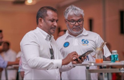 "ނޭވާ 2" ފްރީ ޑައިވް އިވެންޓުގެ ޕޯސްޓަރު ނެރެފި