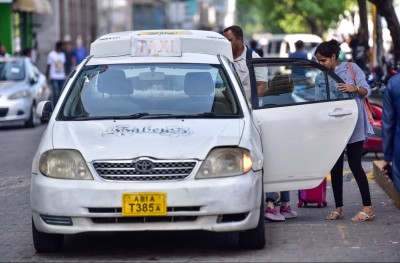 ޓެކްސީގެ އާ ގަވައިދު: ވަކި ބަޔަކަށް ހެޔޮވަރުކޮށްދިން ކޯޓެއް؟