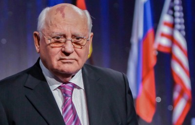 ސޮވިއެޓް ޔޫނިއަންގެ އެންމެ ފަހު ރައީސް ގޮރްބަޗޯވް އަވަހާރަވެއްޖެ