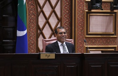މެމްބަރުން ވިދާޅުވަނީ ގާނޫނުއަސާސީ އަށް އިސްލާހު ގެނައުން ބުއްދިވެރި ނޫން ކަމަށް: ނަޝީދު
