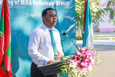 އޭޝިއާއިން އެންމެ ފާހަގަކޮށްލެވޭ ޓެކްސް ކޮމިޝަނަރަކަށް ދޭ އެވޯޑް ޔަޒީދަށް