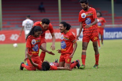 ބޮޑު ތަފާތަކުން ސިފައިންގެ ކްލަބު ބަލިކޮށް، ދަ ގްރޭންޑް އަމިގޯސް ފައިނަލަށް