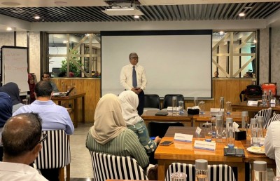 ޑިރެކްޓަރުން ތަމްރީނު ކުރުމުގެ ޕްރޮގްރާމް ނިމިއްޖެ