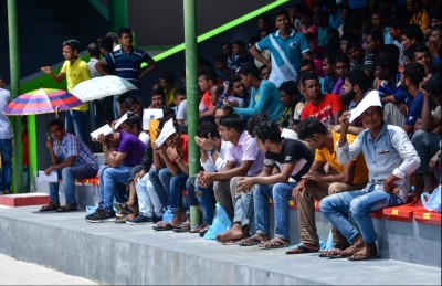 އެއް ކޮޓަރީގައި 50 ބިދޭސީން ވެސް އެބަ އުޅޭ: ފައްޔާޒު