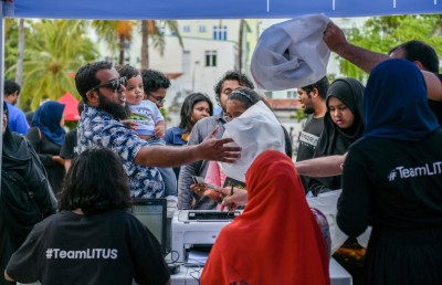 ބްރޯޑްކާސްޓް އެވޯޑްސްގެ ޕްރީ ޝޯ އަށް ބޮޑު ތަރުހީބެއް