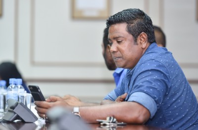 ޔޫސުފް ނައީމްގެ އަތުން އެއް މިލިއަން ޑޮލަރު ގަނެވޭނެ ގޮތް ޔާމީނަށް ހަމަޖައްސައިދިނިން: މުހައްމަދު އިސްމާއިލް
