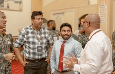 ޑރ. އަލީ ލަތީފް: ސިންގަޕޫރު ނަމޫނާއަކަށް ނަގާ! އޭރުން ދިވެހިންނަށް ވެސް ރަނގަޅުވާނެ