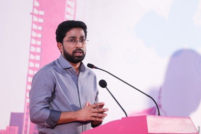 ރައީސް ނަޝީދަށް އެމްޑީޕީ ޕްރައިމަރީގައި ބައިވެރިވެވިދާނެ ކަމަށް ގަބޫލެއް ނުކުރަން: އަޒްލީން