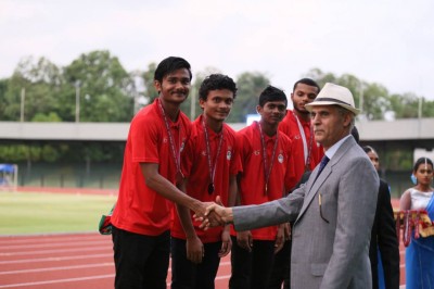 100 މީޓަރު ރިލޭގައި ރާއްޖެއިން ލޯ މެޑަލް ހޯދައިފި