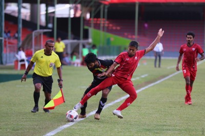 ކުޅުންތެރިއަކު މަދުކޮށް ކުޅުނު ޓީސީ ކައިރިން އީގަލްސްއަށް ޕޮއިންޓެއް