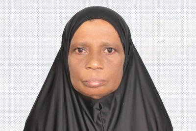 ހިތްވަރުގަދަ މަންމައެއް، ދެ ކިޑްނީ ފެއިލްވެ، އެހީއެއްގެ އިންތިޒާރުގައި