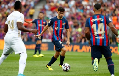 ޒުވާން ކުޅުންތެރިންގެ އެހީއާއެކު ބާސާ އެއްވަނަ އަށް ޖެހިލައިފި