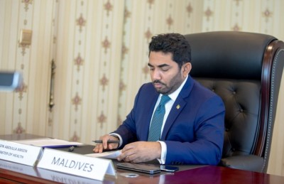 ކޮވިޑް-19: ދެން އޮތް ހާލަތަށް ތައްޔާރުވާއިރު ގޮންޖެހުމަކީ ވަސީލަތްތައް ނެތުން: އަމީން