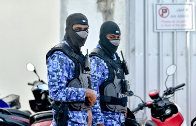 ފުލުހުންނަށް ހަމަލާދިން މައްސަލަ: އިތުރު ހަ މީހަކު ބަންދަށް