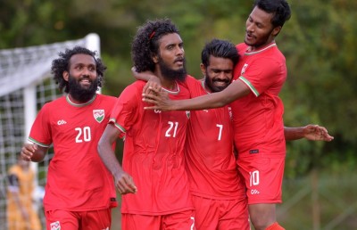 ފުރަތަމަ މެޗުގައި ރާއްޖެއިން ބުރުނާއީ ބަލިކޮށްފި