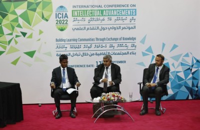 ދިރާސާތައް އިލްމީ ވެށިން ނެރެ، އާއްމުންގެ ޝައުގާ ގުޅުވާލަން ޖެހޭ: ޑރ ދީބާ