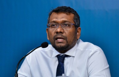 ރާއްޖެ ބަނޑަކަށް ނުޖެހޭނެ، އެ ކަން ޔަގީން ކުރާނަން: ފައްޔާޒު