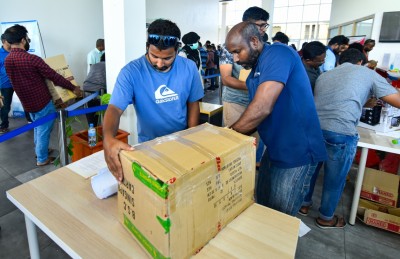 ކޮވިޑް-19: ބެންކޮކްގައި ތިބި ދިވެހިންނަށް އެހީ ފޮނުވަން ހުޅުވާލައިފި