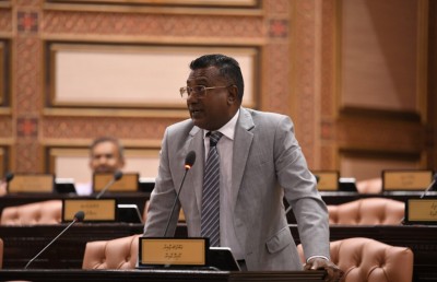ގޭންގަކުން ފުލުހުންނަށް ހަމަލަ ދިން މައްސަލަ ސީރިއަސް: މެމްބަރުން