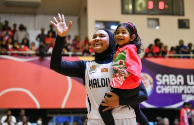 އުފާވެރިކަމުގެ ކަރުނައާއެކު ޝިއުރާ އަށް ވާހަކަ ވެސް ނުދެއްކުނު
