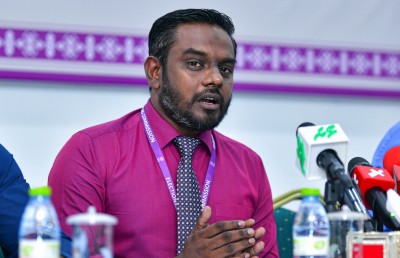 އިންތިހާބަށް ކުރިމަތިލުމުން ވަޒީފާ އިން ސަސްޕެންޑްވި ސިވިލް ސާވަންޓުންނަށް އަވަސް ހަލެއް ބޭނުންވޭ: އަކްރަމް