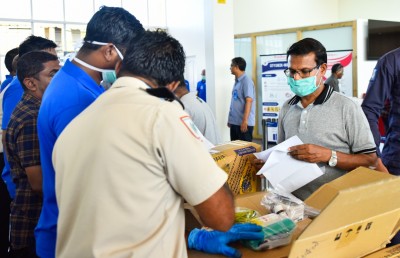 ޔޫއޭއީ އަށް ފޮނުވާ ތަކެތި ބަލައިގަތުން މަޑުޖައްސާލައިފި