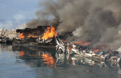 މަހިބަދޫ ބަނދަރުގައި އަޅާފައި އޮތް ފަސް ލޯންޗަކާއި ދެ ޑިންގީއެއްގައި ރޯވެއްޖެ