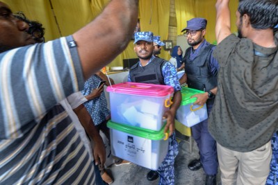 އެމްޑީޕީ ޕްރައިމަރީގެ ވޯޓު ފޮށިތައް ފުލުހުން ގެންގޮސްފި