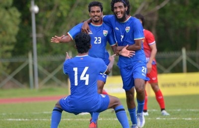 ފަހު މެޗުގައި ރާއްޖެއިން ލާއޯސް ވެސް ބަލި ކޮށްފި
