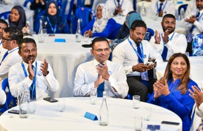 އެމްއެންޕީން ބޯހިޔާވަހިކަމަށް ދާއިމީ ހައްލެއް ހޯދާނަން: ނާޒިމް