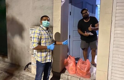މިނިސްޓަރު މަހްލޫފް ވެސް މުދާ އުފުލުމުގައި