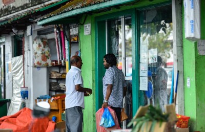 ފިހާރަތަކަށް ޑެލިވަރީ ލަސްވަނީ ބެކްލޮގް ބޮޑުވުމުން: ހޯލްސޭލަރުން