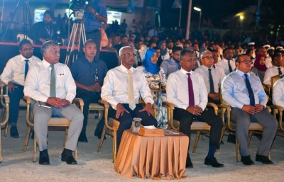 ބާރު ދުވެއްޔަކާ އެކު މި ހުޅުވުނީ ތަރައްގީގެ މައި ދޮރާށި: ރައީސް