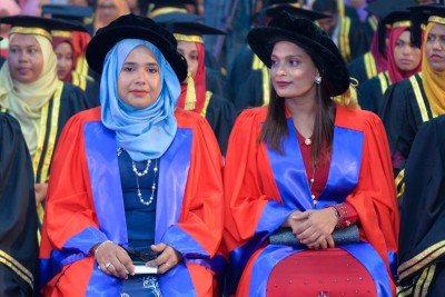 ގައުމީ ޔުނިވަސިޓީގެ ތިންވަނަ ޕީއެޗްޑީ ޕްރޮގްރާމަށް ކުރިމަތިލުމަށް ހުޅުވާލައިފި