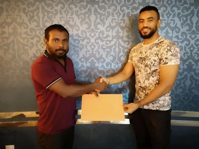 އީގަލްސްއަށް ކުޅެމުން ދިޔަ ރާމޯސް ފޯކައިދޫއަށް