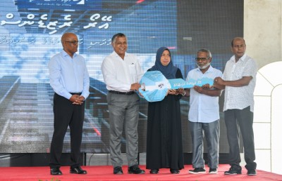 އެމްއޭސީއެލްގެ 384 ފްލެޓް މުވައްޒަފުންނާ ހަވާލުކޮށްފި