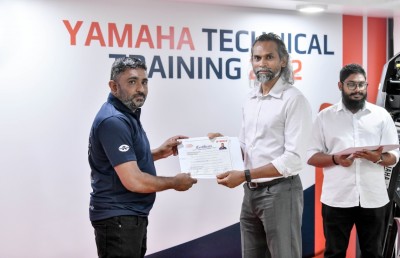 ޔަމަހާ ޓެކްނިކަލް ޓްރެއިނިންގެ ބައިވެރިންނަށް ސެޓްފިކެޓް ދީފި