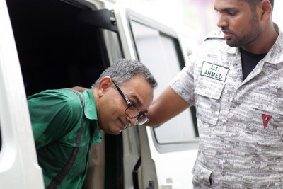 ރިޔާސީ ލޯންޗުކޮޅުގެ މައްސަލައިގައި ޖަލަށްލި ޕާޕާ މިނިވަންވެއްޖެ