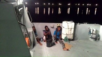 އދ. އަތޮޅު ބޭރުން ހާލުގައި ޖެހިފައި ތިއްބާ ފެނުނީ ސޯމާލިއާ ބައެއް!