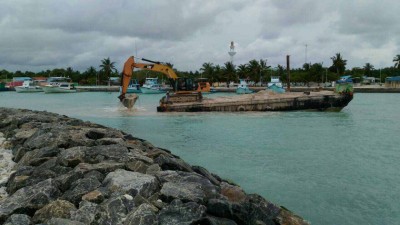 މާބައިދޫ ފެނަކަ ފަޅާލި މައްސަލާގައި ހައްޔަރުކުރި ފަސް މުވައްޒަފުން ވަޒީފާ އިން ވަކިކޮށްފި