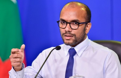 ބޭރު ގައުމުތަކުން 215 މިލިއަން ޑޮލަރު ހޯދަން ސަރުކާރުން މަސައްކަތް ކުރަނީ