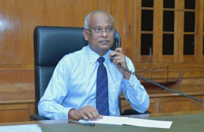 ހަސީނާއަށް ގުޅުއްވައި، ރައީސް ޝުކުރު އަދާ ކުރައްވައިފި