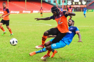 އީގަލްސްއިން ޗެމްޕިއަން ނިއު ހިފަހައްޓައިފި