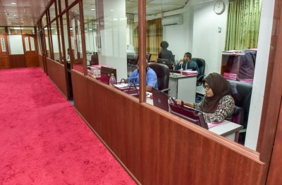ކަރަންޓީނަށް އިތުރު މީހަކު ގެންދަން ކޯޓު އަމުރެއް ނެރެފި